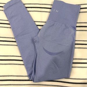 NVGTN Seamless Contour Leggings Periwinkle Size XS
